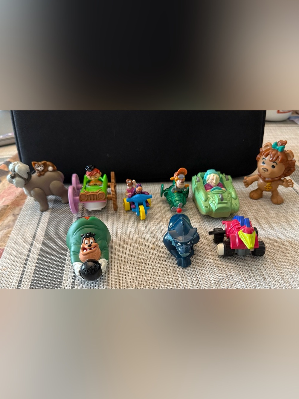 Set of happy meals toys